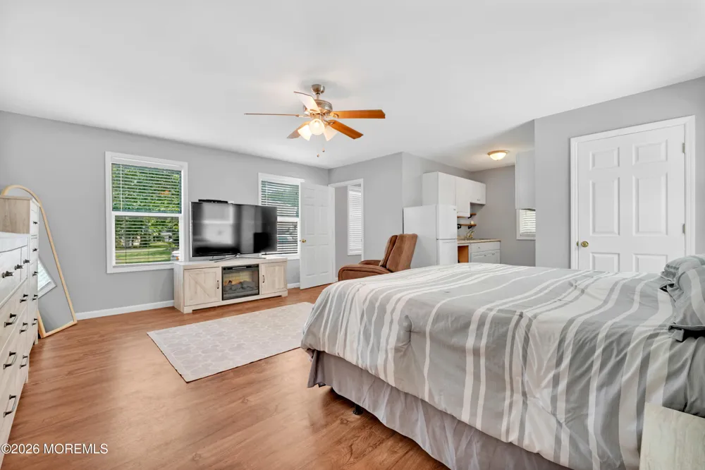 49 Flannigan Drive Howell, NJ 07731