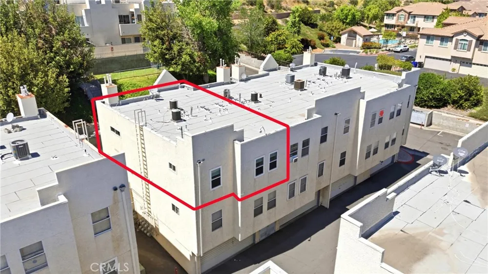 18209 Sierra Highway #30 Canyon Country, CA 91351