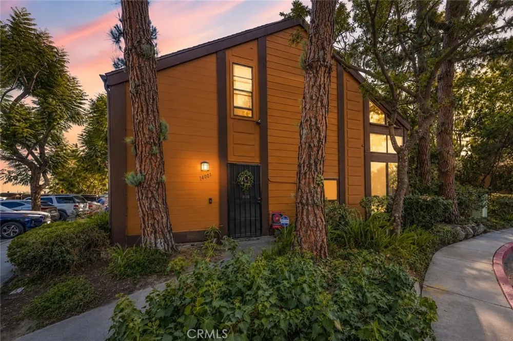 14001 Bayside Drive Norwalk, CA 90650