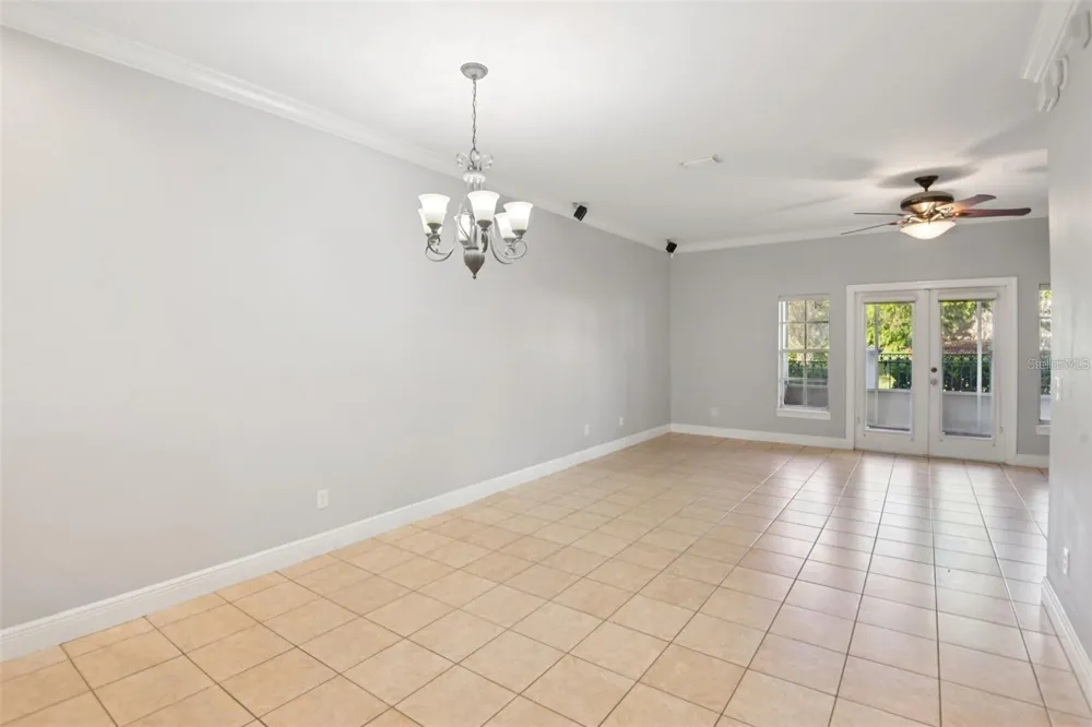 300 VALENCIA CIRCLE St Petersburg, FL 33716