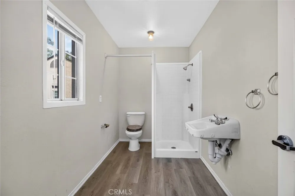 10267 Tujunga Canyon Boulevard Tujunga, CA 91042
