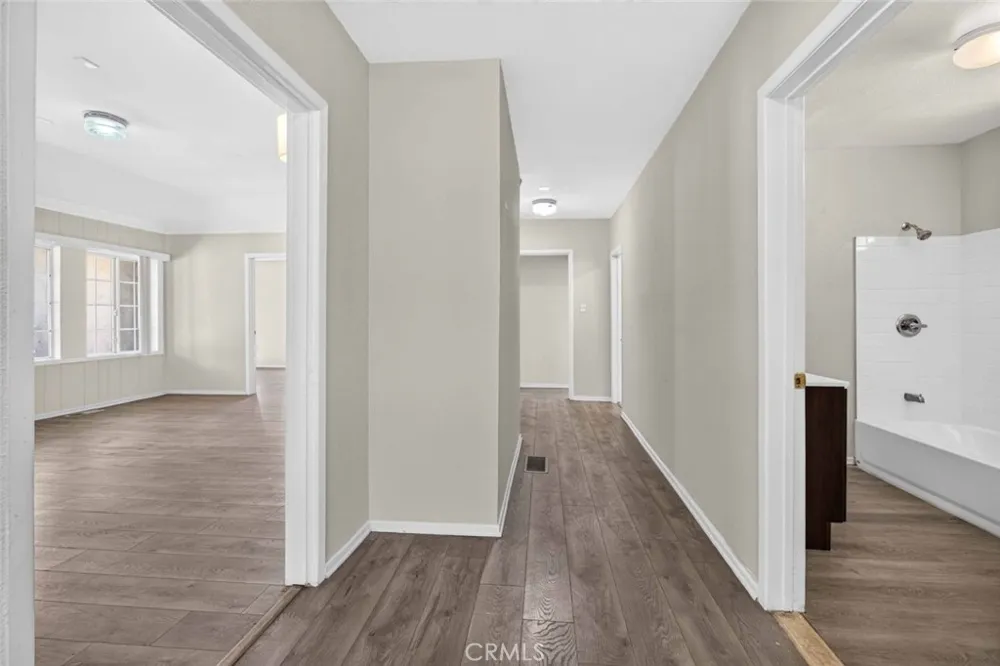 10267 Tujunga Canyon Boulevard Tujunga, CA 91042