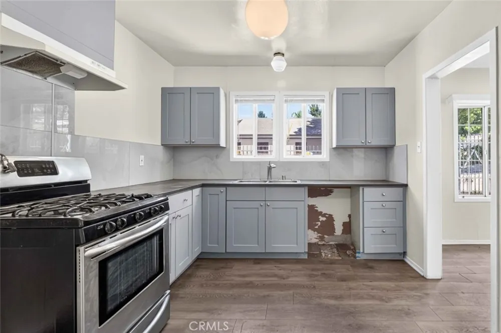 10267 Tujunga Canyon Boulevard Tujunga, CA 91042