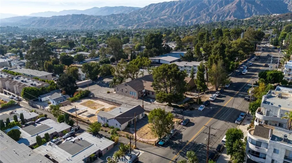 10267 Tujunga Canyon Boulevard Tujunga, CA 91042