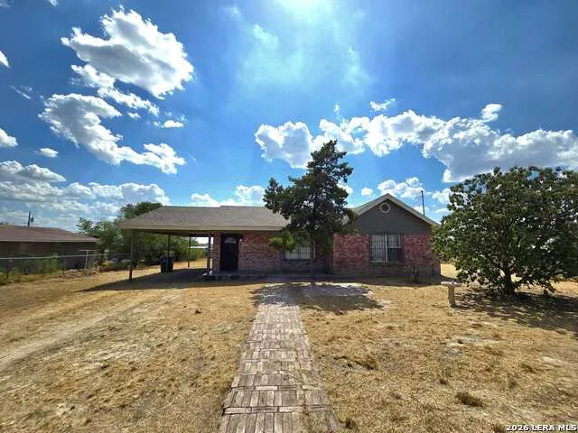 4152 Deer Run Eagle Pass, TX 78852