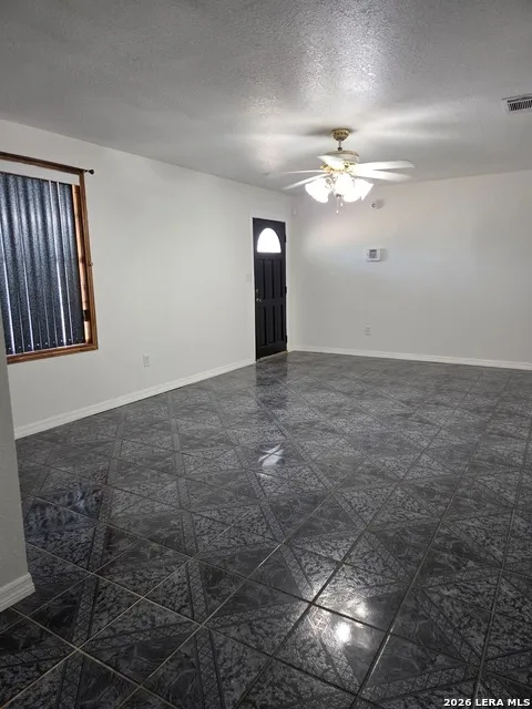 4152 Deer Run Eagle Pass, TX 78852