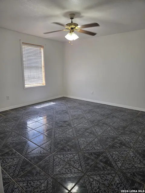 4152 Deer Run Eagle Pass, TX 78852