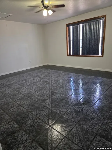4152 Deer Run Eagle Pass, TX 78852