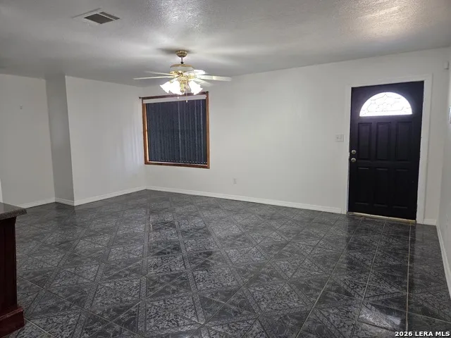 4152 Deer Run Eagle Pass, TX 78852
