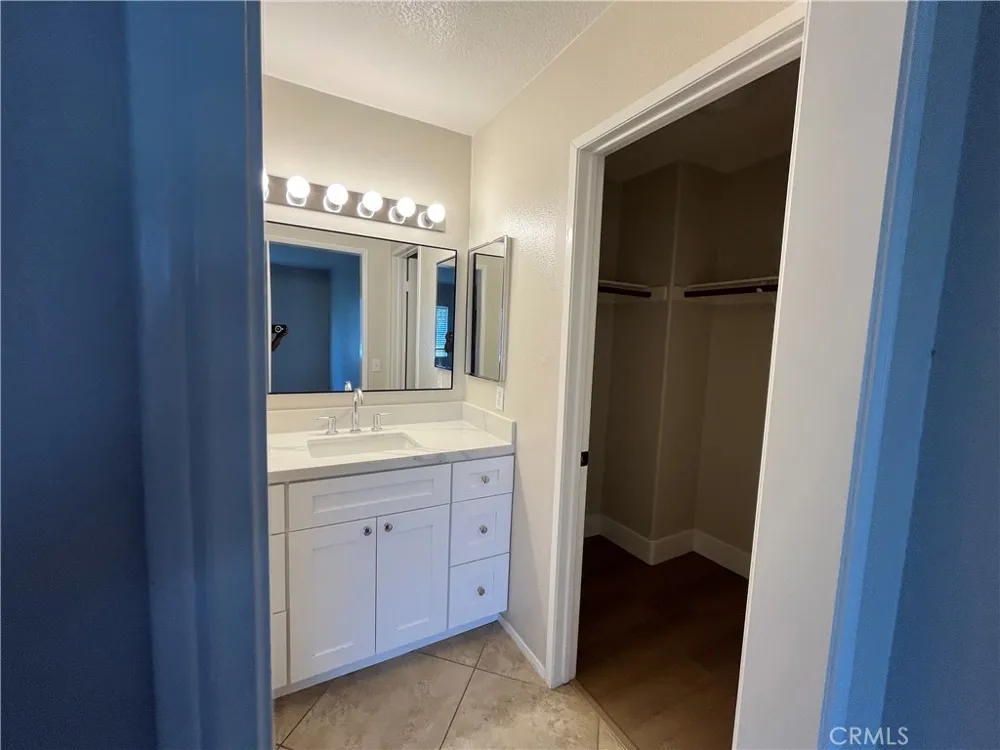 6795 Wells Springs Eastvale, CA 91752