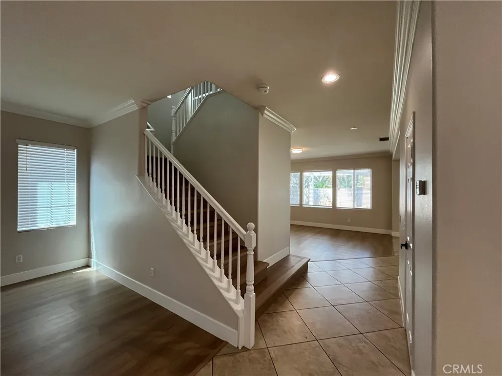 6795 Wells Springs Eastvale, CA 91752