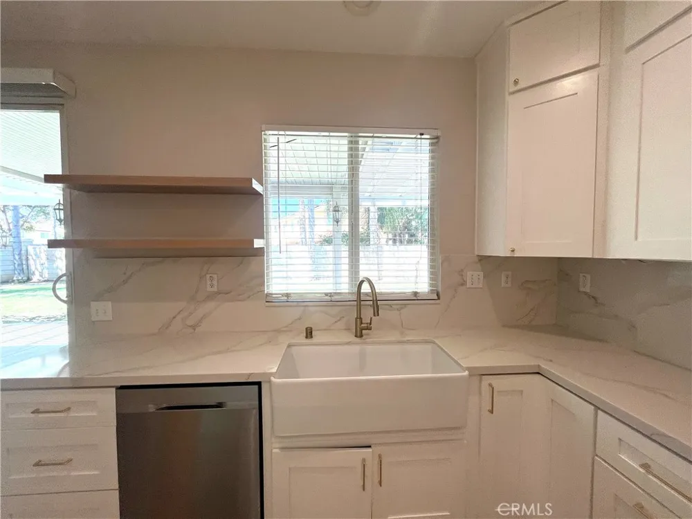 6795 Wells Springs Eastvale, CA 91752