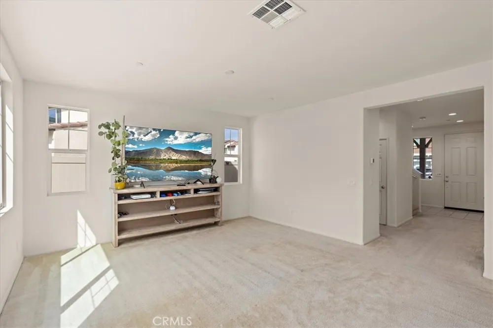 29162 Tarragon Lake Elsinore, CA 92530