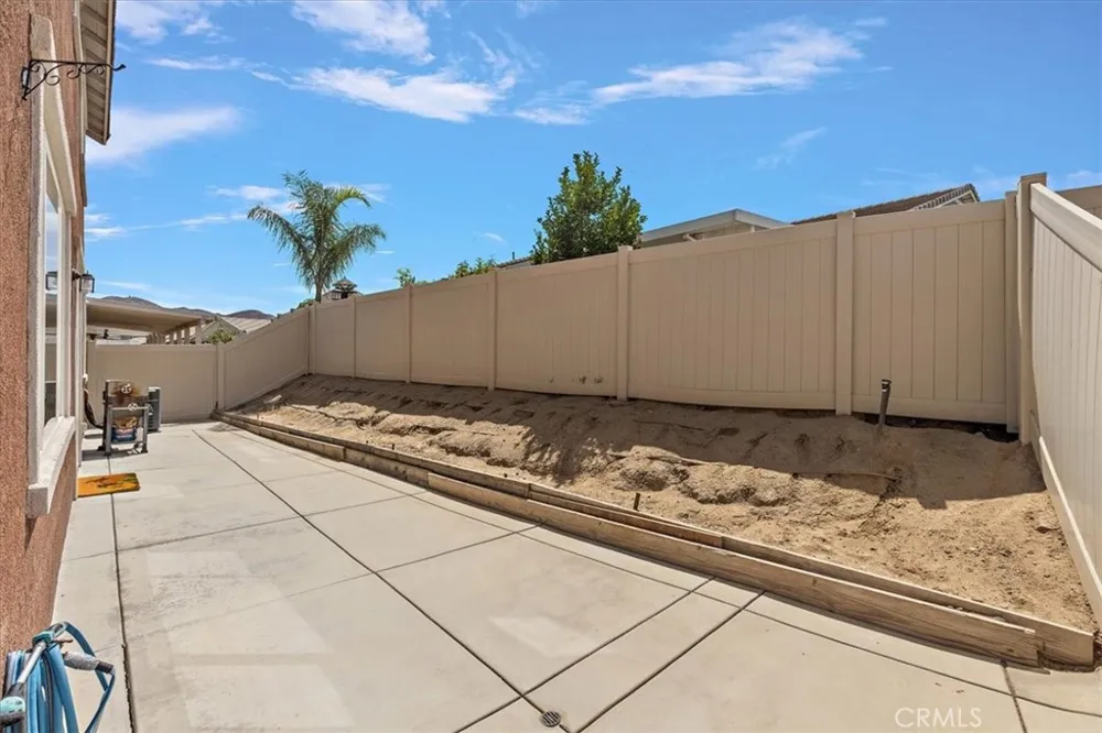 29162 Tarragon Lake Elsinore, CA 92530