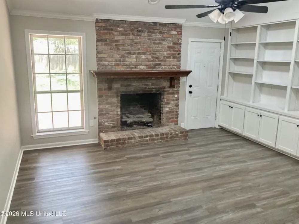 5008 Sunnyvale Drive Jackson, MS 39211