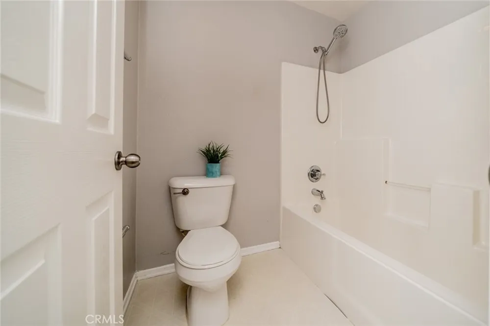 34096 Lady Fern Court Lake Elsinore, CA 92532