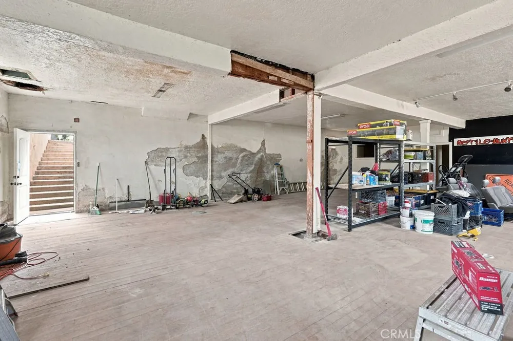 4291 11th Riverside, CA 92501