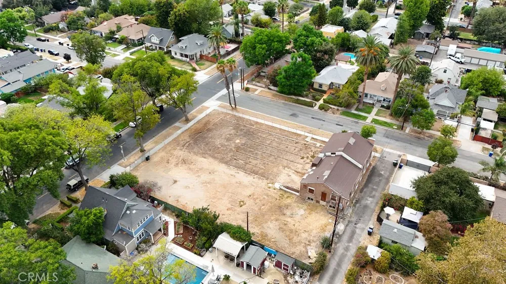 4291 11th Riverside, CA 92501