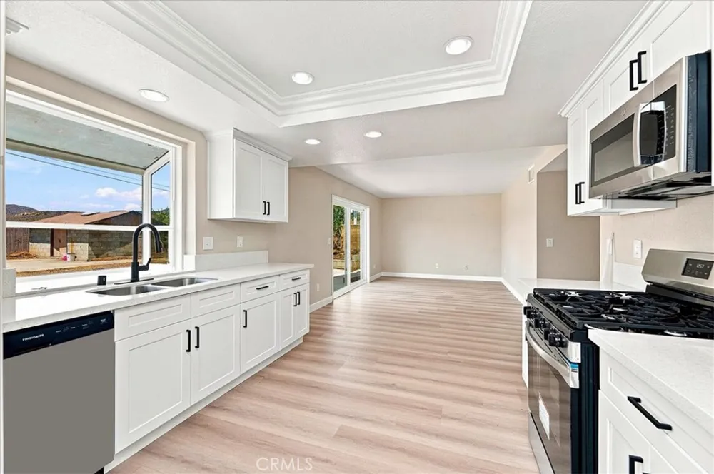 11247 Bonnie View Moreno Valley, CA 92555