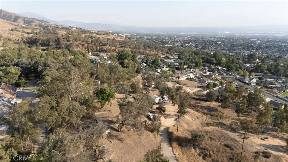 1640 Bonita Vista San Bernardino, CA 92404