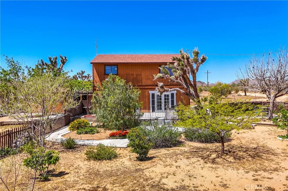 1010 Wamego Yucca Valley, CA 92284