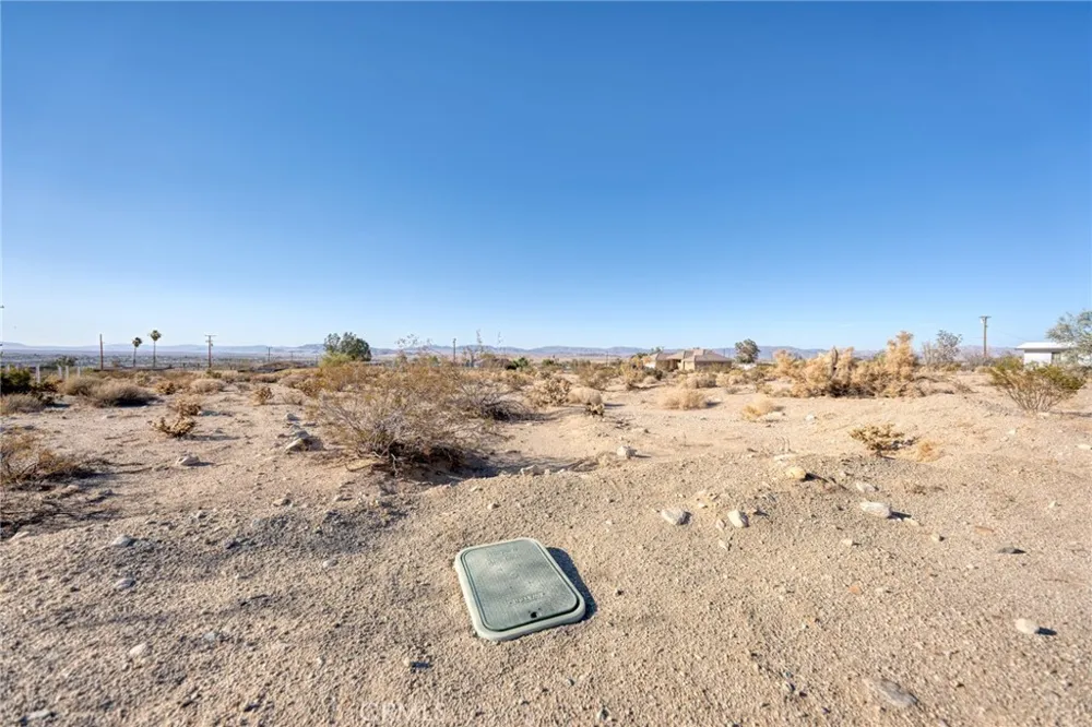 74670 Morning Dr 29 Palms, CA 92277