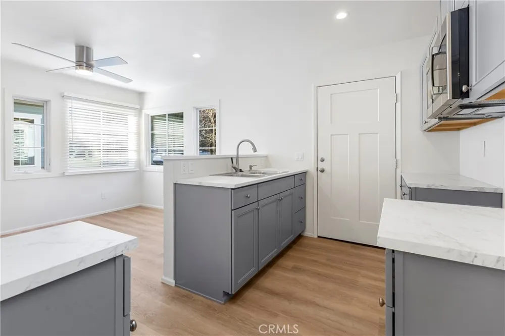 2525 Laguna Canyon #2 Laguna Beach, CA 92651