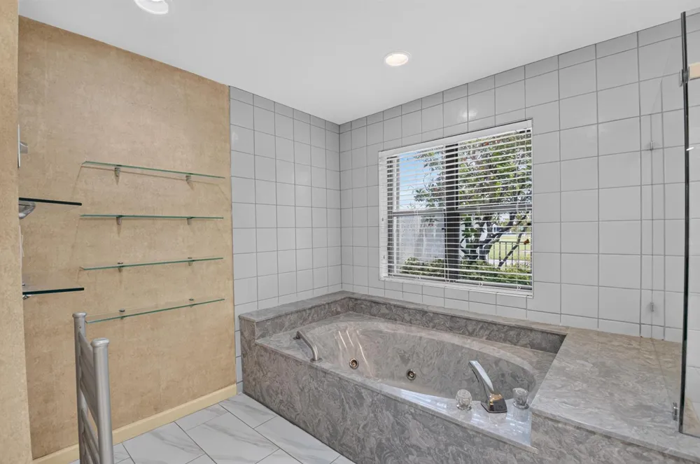 19380 Cedar Glen Drive Boca Raton, FL 33434