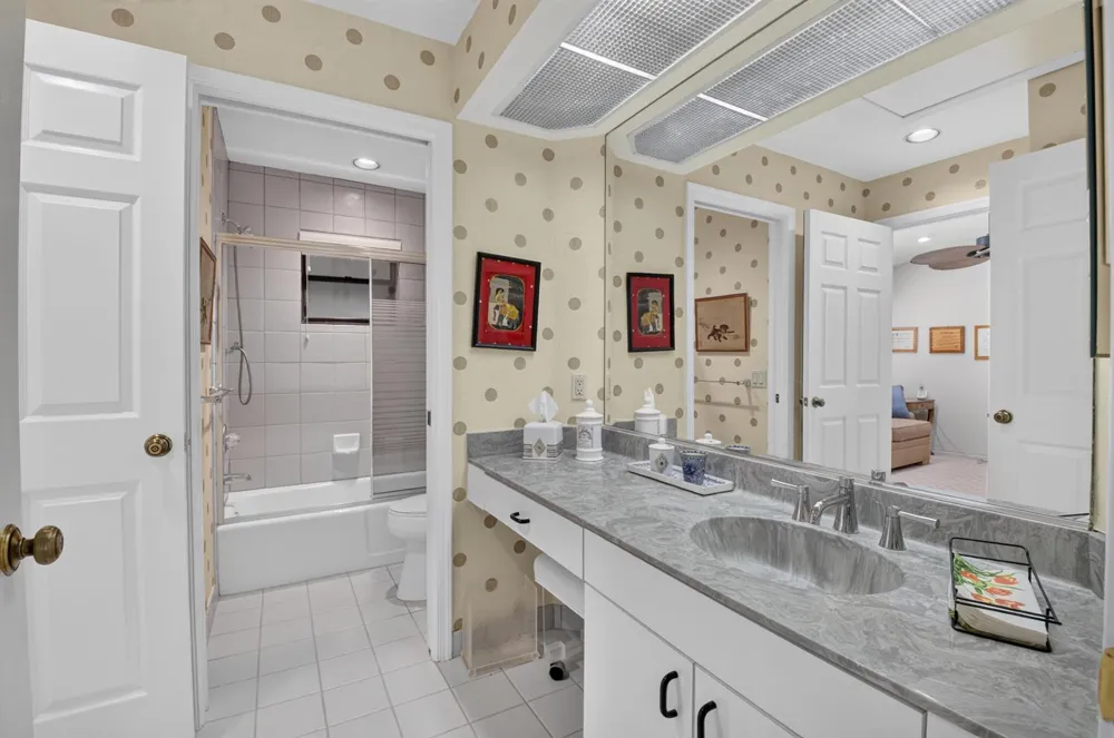 19380 Cedar Glen Drive Boca Raton, FL 33434
