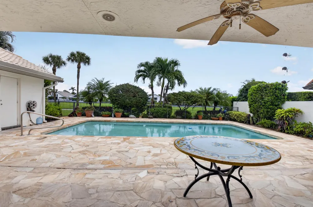 19380 Cedar Glen Drive Boca Raton, FL 33434