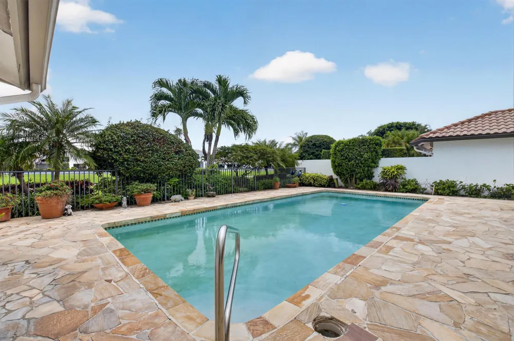 19380 Cedar Glen Drive Boca Raton, FL 33434