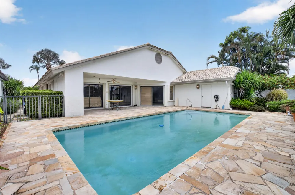 19380 Cedar Glen Drive Boca Raton, FL 33434