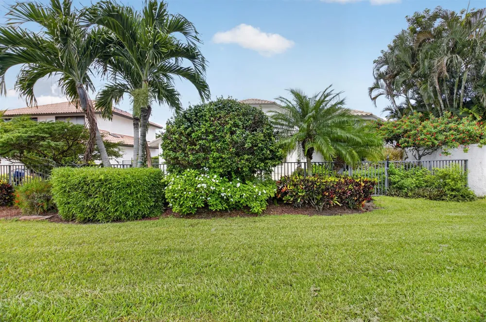 19380 Cedar Glen Drive Boca Raton, FL 33434