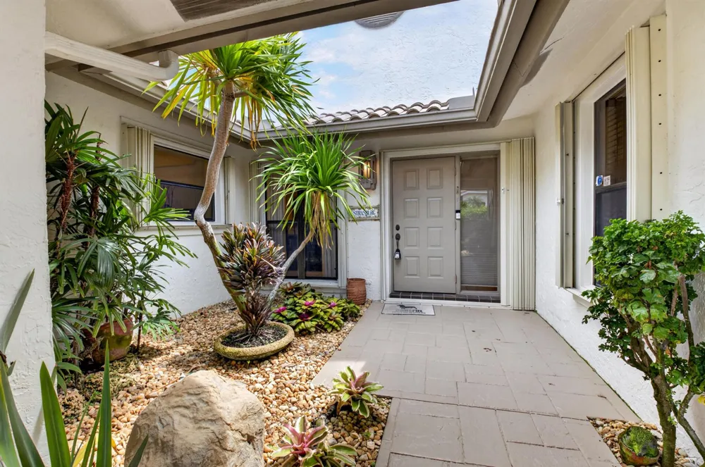 19380 Cedar Glen Drive Boca Raton, FL 33434
