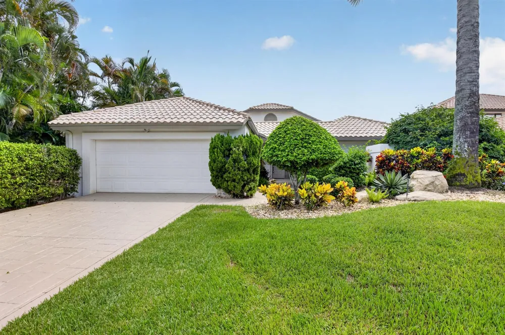 19380 Cedar Glen Drive Boca Raton, FL 33434
