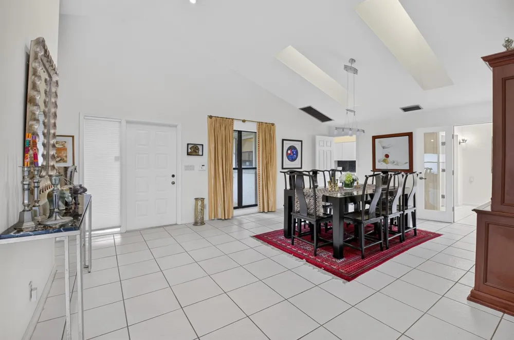19380 Cedar Glen Drive Boca Raton, FL 33434