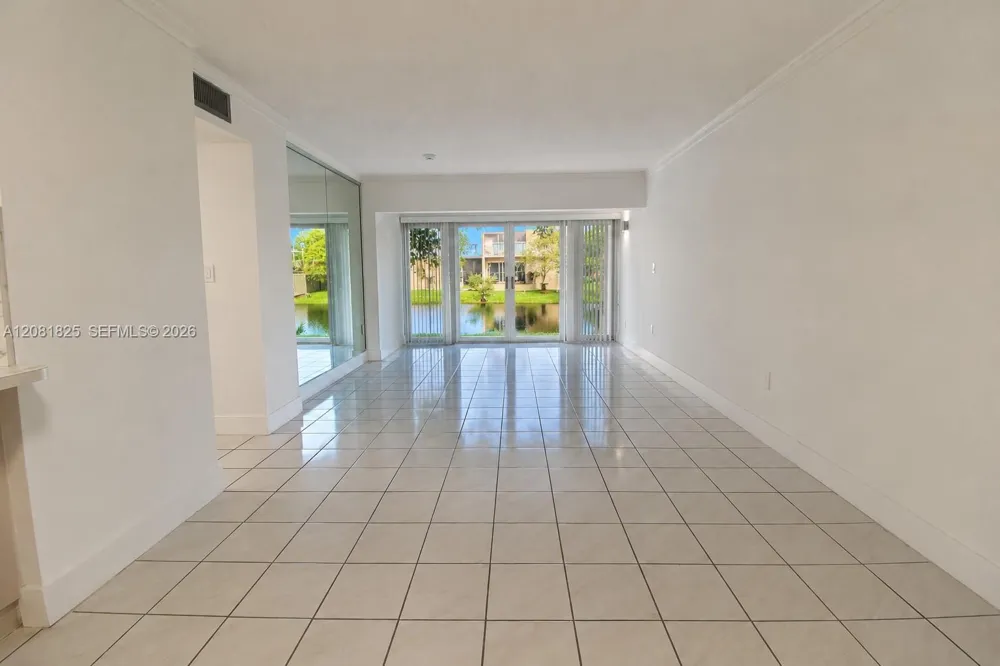 8895 Fontainebleau Blvd #103 Miami, FL 33172
