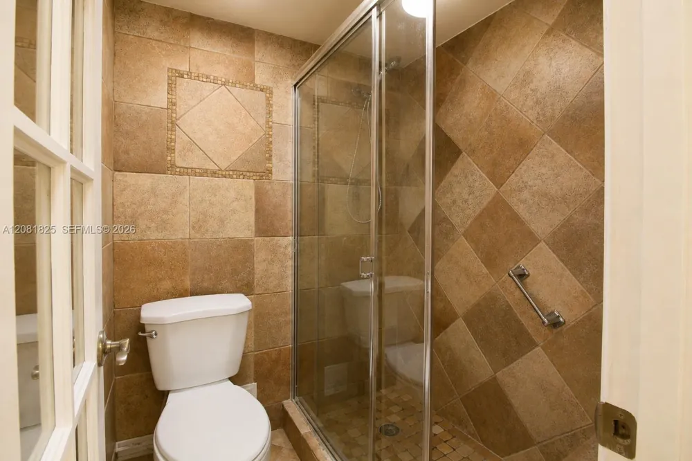 8895 Fontainebleau Blvd #103 Miami, FL 33172
