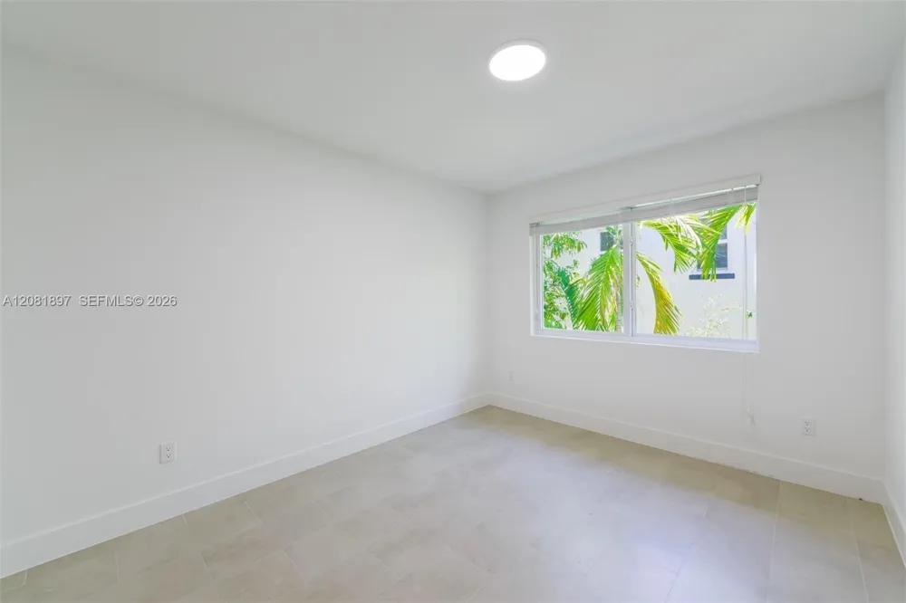 505 SW 7th Ct #6 Miami, FL 33130