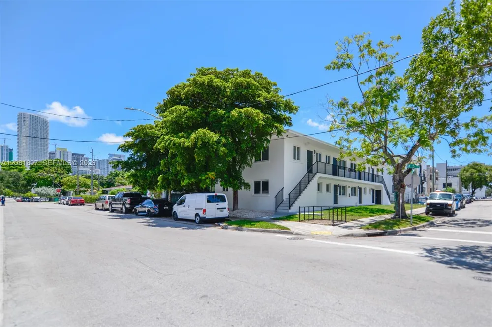 505 SW 7th Ct #6 Miami, FL 33130