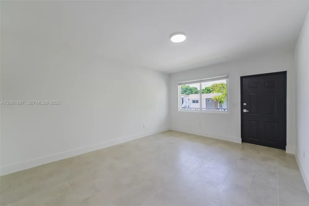 505 SW 7th Ct #6 Miami, FL 33130