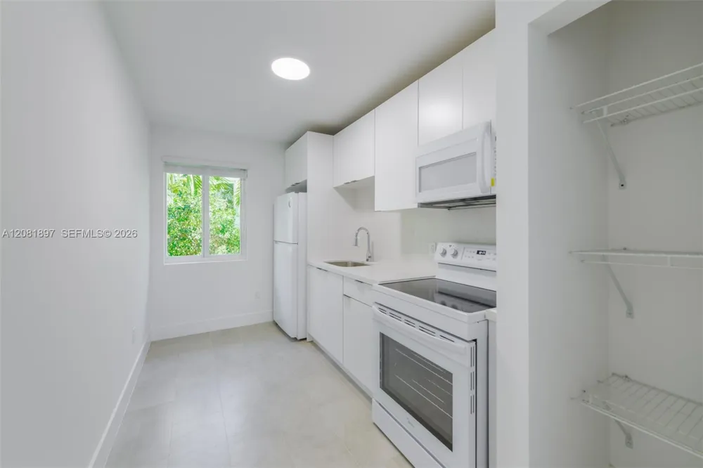 505 SW 7th Ct #6 Miami, FL 33130