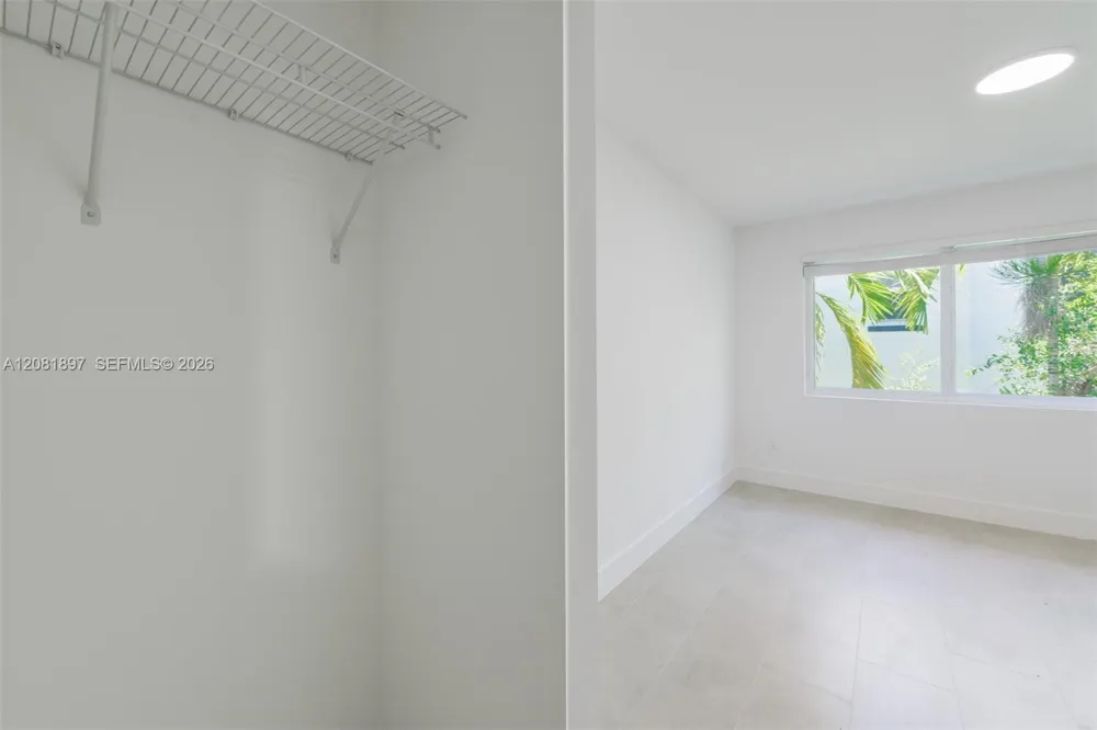 505 SW 7th Ct #6 Miami, FL 33130