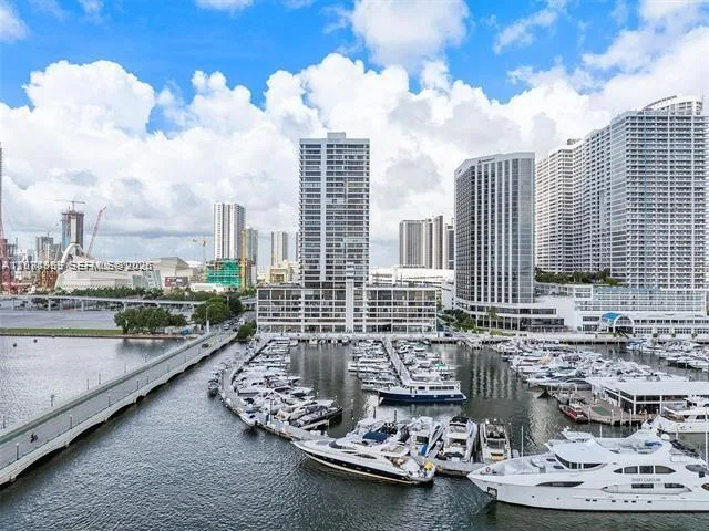 555 NE 15th St #28D Miami, FL 33132
