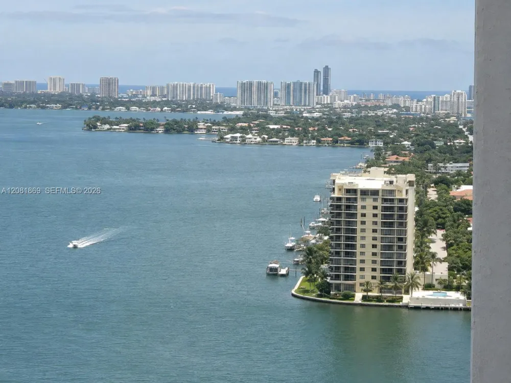 555 NE 15th St #28D Miami, FL 33132