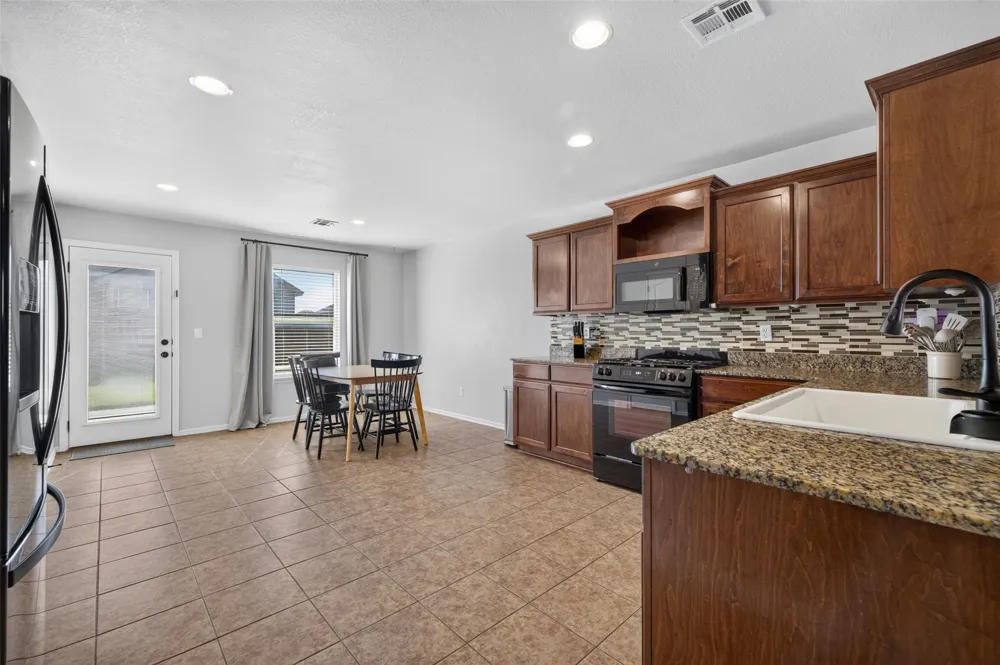 11111 118th Avenue E Owasso, OK 74055