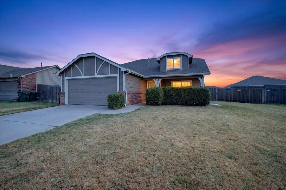 11111 118th Avenue E Owasso, OK 74055