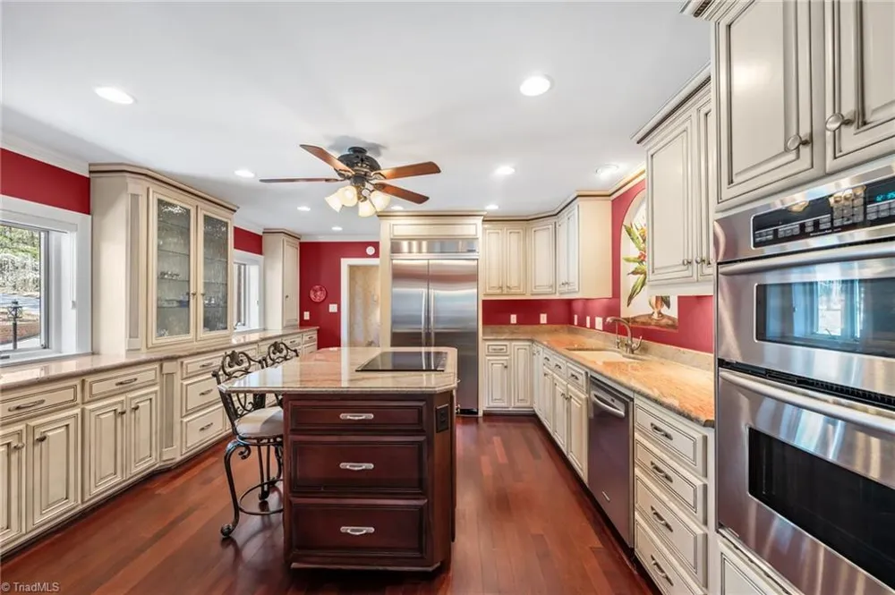 2578 Keck Drive Burlington, NC 27215