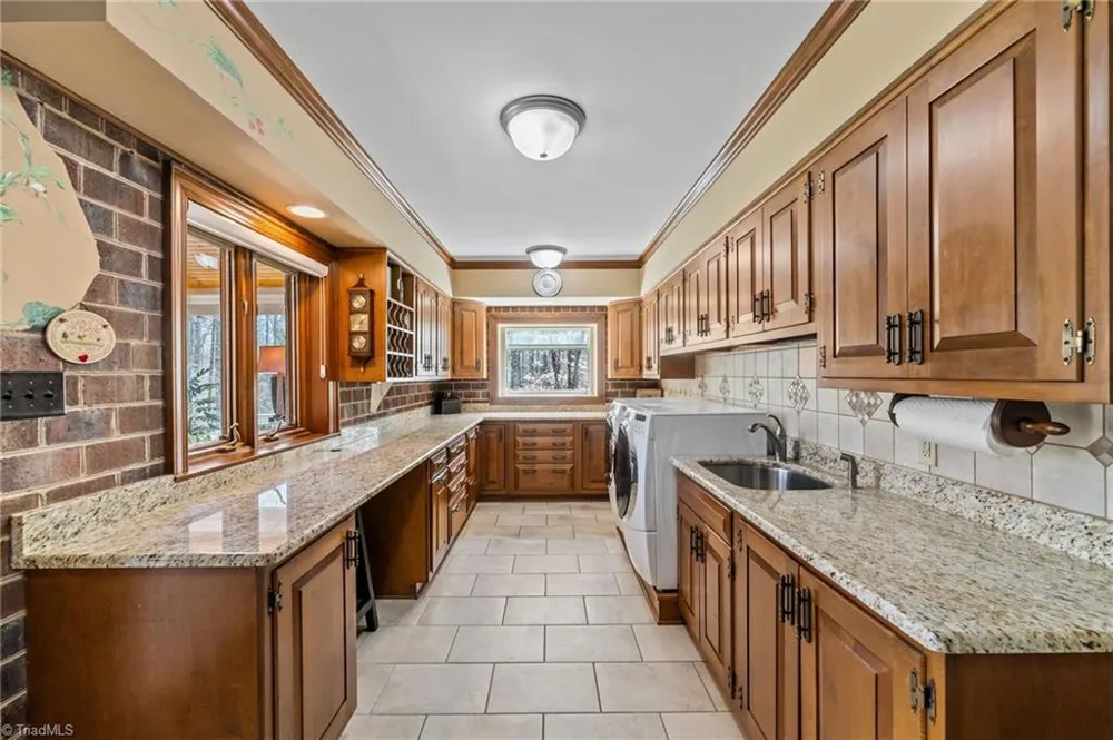 2578 Keck Drive Burlington, NC 27215