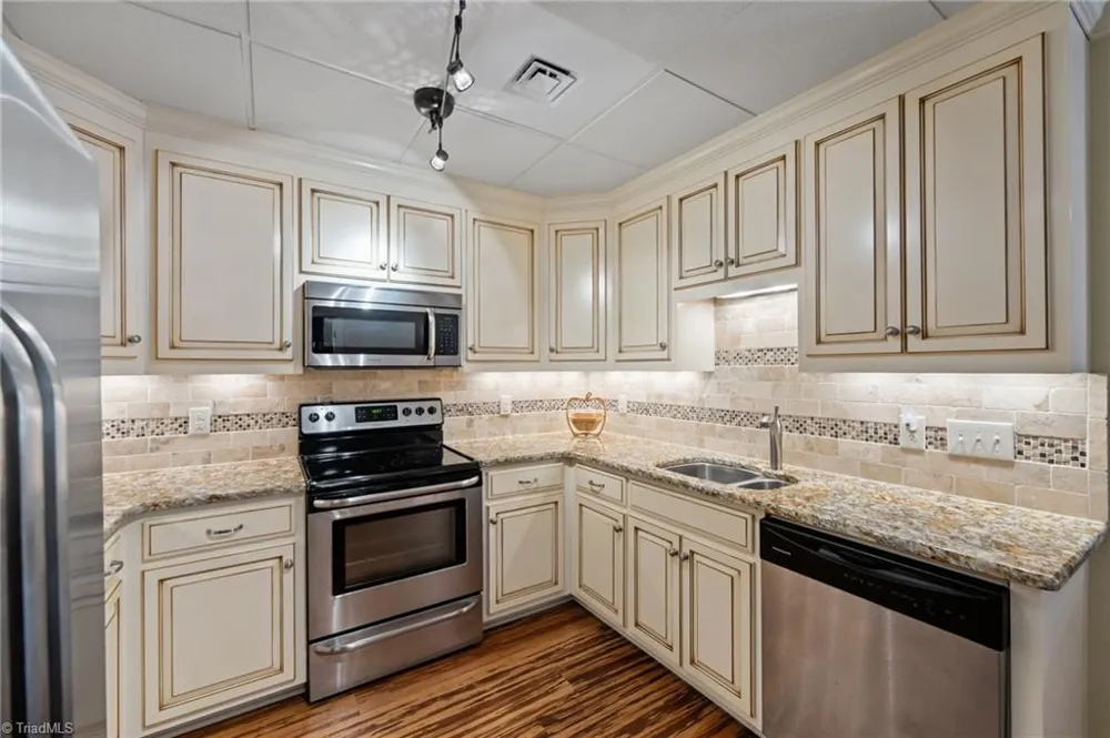 2578 Keck Drive Burlington, NC 27215